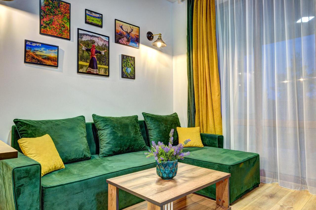 Deer Lake 521 At Oak Residence Hotel & Relax สโมลยัน ภายนอก รูปภาพ