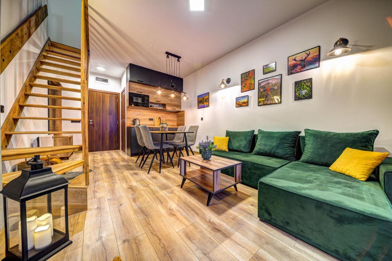 Deer Lake 521 At Oak Residence Hotel & Relax สโมลยัน ภายนอก รูปภาพ